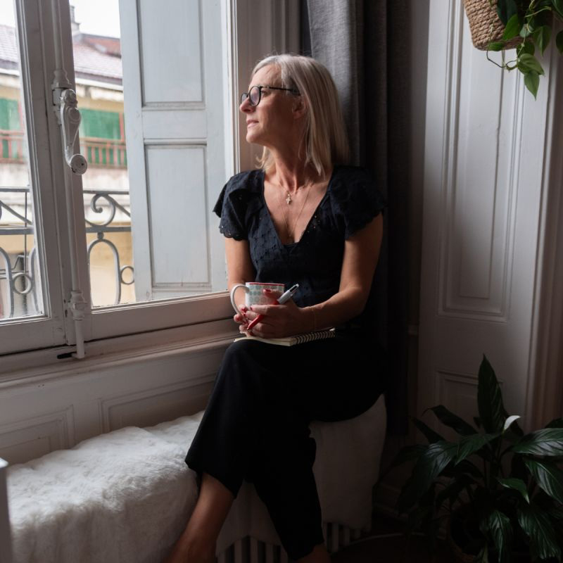 Accompagnement sur mesure à Annecy, écoute bienveillante et cadre éthique pour professionnels et particuliers en période de transition
